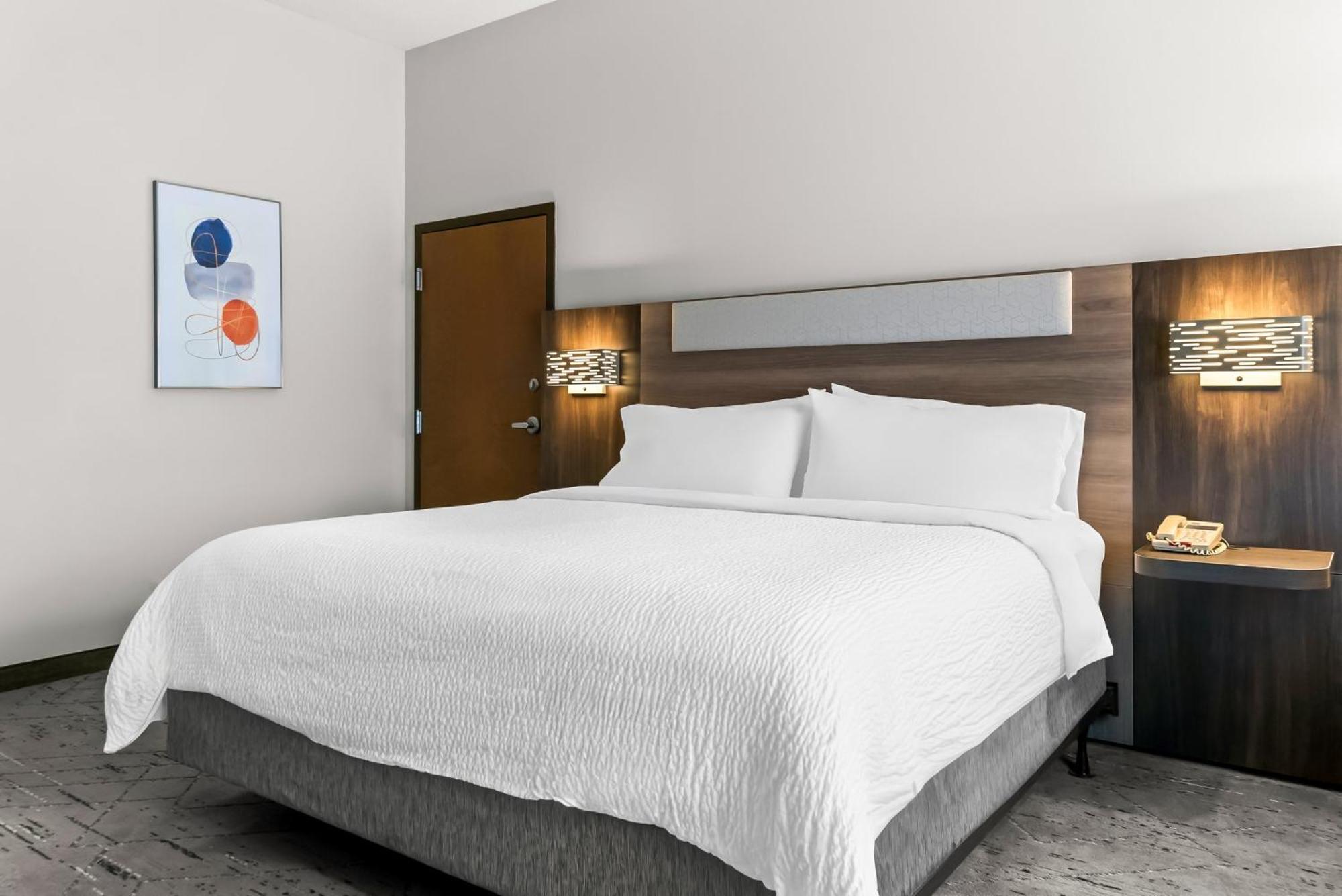 Holiday Inn Express & Suites Detroit - Novi By Ihg Екстериор снимка